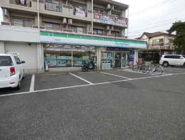 ファミリーマート甲府北新店の画像1