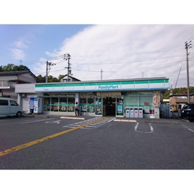 ファミリーマート高知朝倉西店の画像1