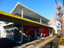 ココカラファイン 朝霞店