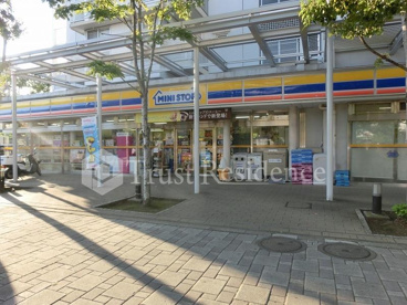 ミニストップ 潮見駅前店の画像1