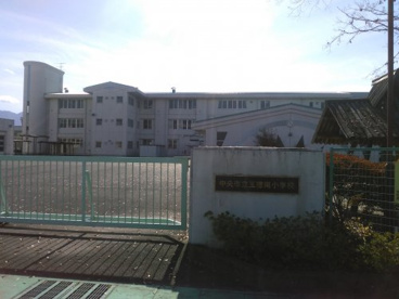 中央市立玉穂南小学校の画像1