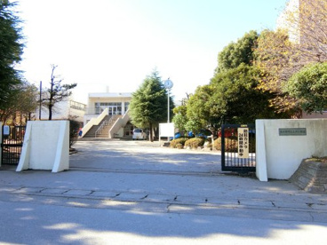 上沖小学校の画像2
