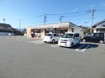 セブン-イレブン甲斐竜王駅前店の画像1