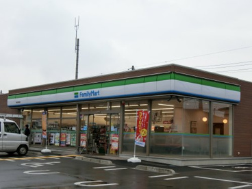 ファミリーマート春日部米島店の画像1