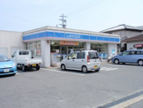 ローソン 上牧服部台五丁目店