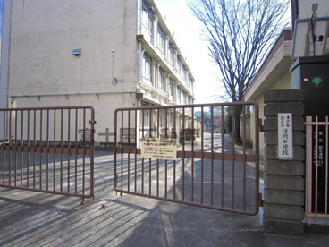 北区立　浮間中学校の画像3