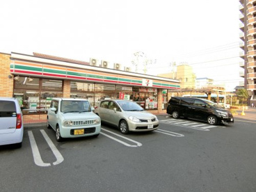 セブンイレブン春日部中央4丁目店の画像1
