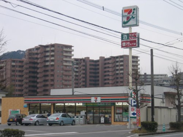 セブン‐イレブン 那珂川松木２丁目店の画像1