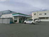 ファミリーマート甲府下石田店