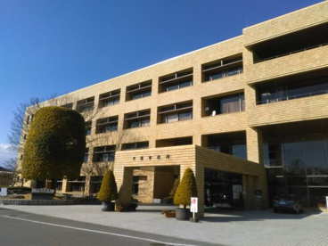 甲斐市役所の画像1