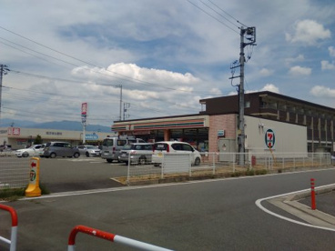 セブン‐イレブン 昭和町飯喰店の画像1