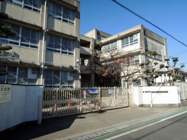 堺市立登美丘東小学校の画像1