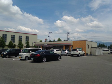 セブン-イレブン竜王西小前店の画像1