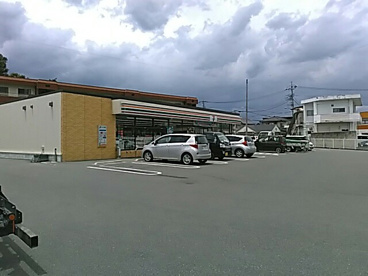 セブン-イレブン 竜王玉川店の画像1