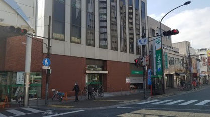 りそな銀行 尼崎支店の画像1