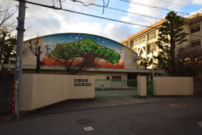 豊中市立克明小学校の画像1