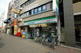  ファミリーマート　大国町駅前店