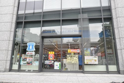 ローソン 西本町一丁目店の画像1