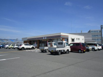 セブンイレブン高知萩町店