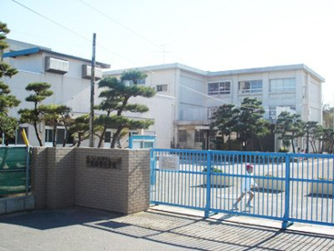 茅ヶ崎市立浜須賀小学校の画像1