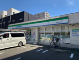 ファミリーマート東八番丁店