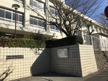 藤沢市立滝の沢中学校の画像1