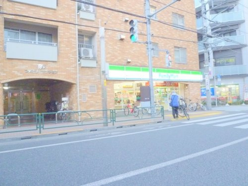 ファミリーマート 桜台駅前店｜中井駅・新井薬師前駅の賃貸情報 リバー 