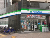 ファミリーマート大国町店