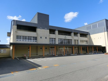 新発田市立七葉中学校の画像1
