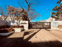 練馬区立春日小学校