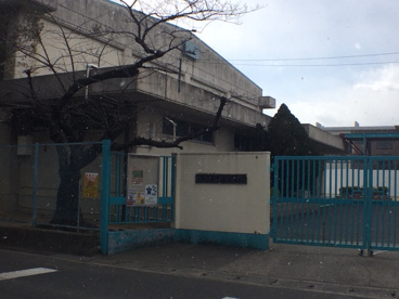 摂津小学校の画像1