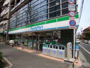 ファミリーマート杉並桃井店の画像2