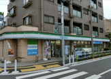 ファミリーマート 志村駅前通り店