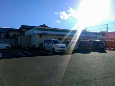 ファミリーマート田富リバーサイド店の画像3