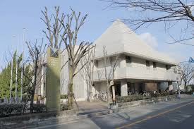 箕面市立東図書館の画像1