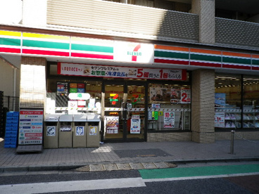 セブン-イレブン 新宿中井駅前店の画像1