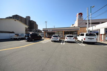 セブン-イレブン東大阪西岩田３丁目店の画像1