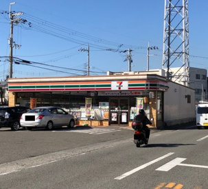 セブン-イレブン和歌山楠見中店の画像2