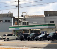 ファミリーマート和歌山中之島店