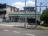 ファミリーマート東十条六丁目店