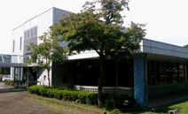 鳩山町立図書館