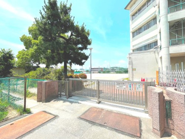 四日市市立日永小学校の画像1