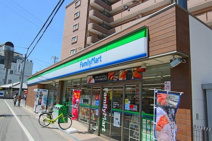 ファミリーマート東大阪稲田上町店