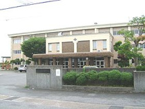 福米中学校
