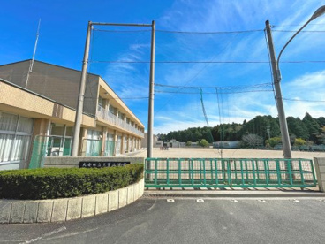 いなべ市立三里小学校の画像1