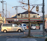 セブン-イレブン和歌山屋形町店