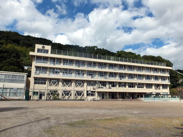 高知市立五台山小学校の画像1