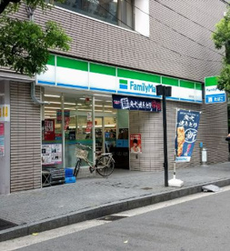 ファミリーマート 堂島北店の画像1
