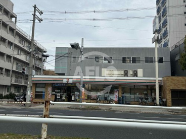 セブンイレブン 大阪三軒家東5丁目店の画像1