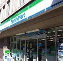 ファミリーマート 長堀橋駅南店